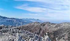 宁德时代，打出“千亿长单”与“战略入股”的组合拳